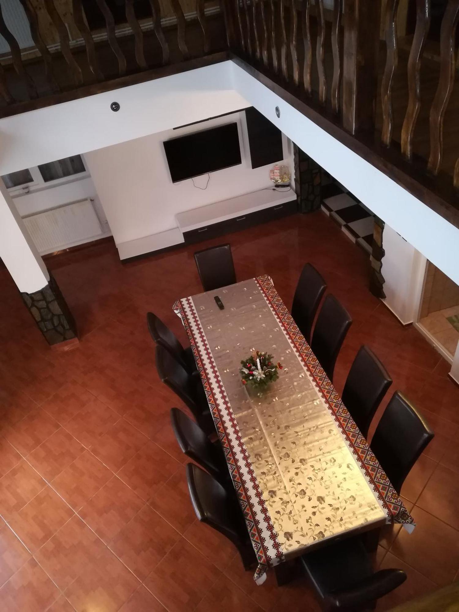 Willa Casa Raul Rucăr Zewnętrze zdjęcie